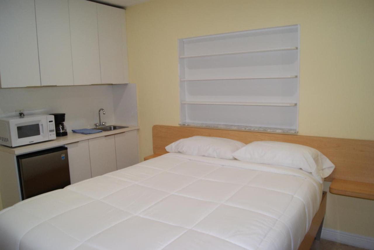 Private Studio Two Miles From Hard Rock Stadium Miami Gardens Esterno foto